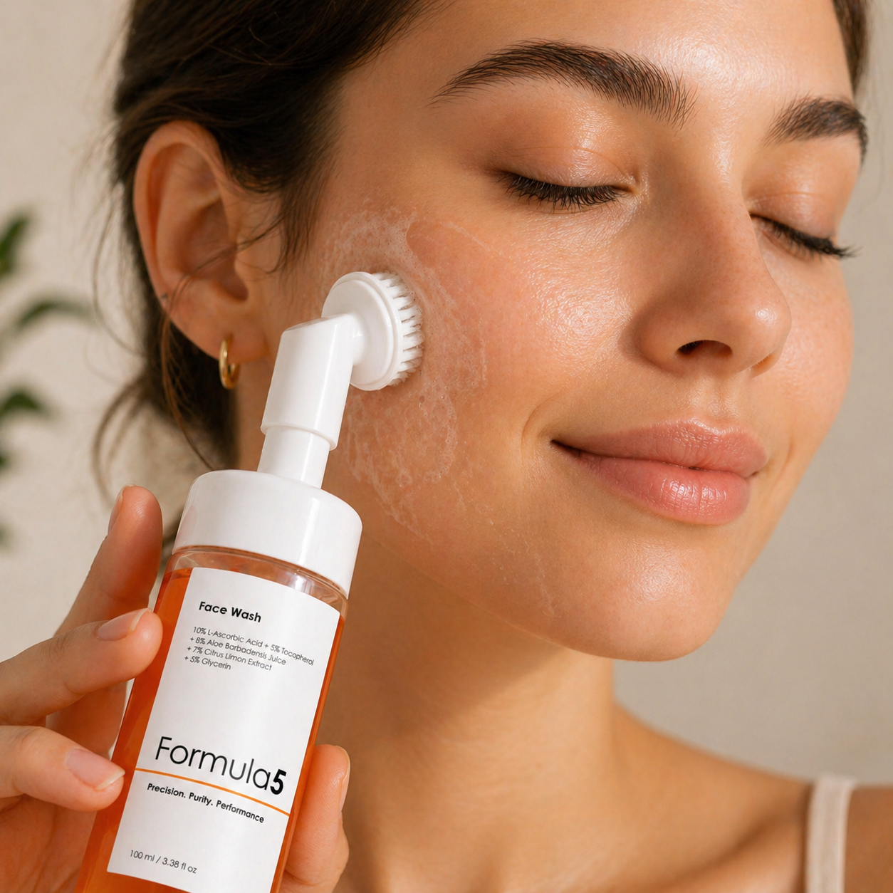 Glow Boost Face Wash 10% Vitamin C